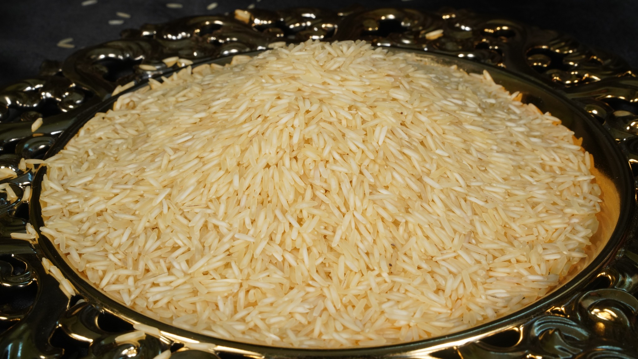 Mehmaan basmati rice grain tray